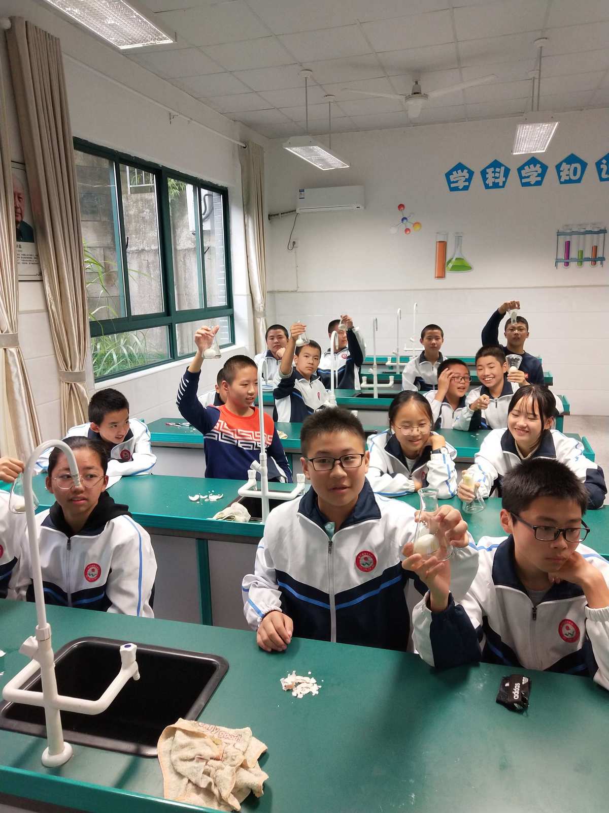 大气压强课教学设计_专职设计赛课课件教学视频_大气标准压强符号