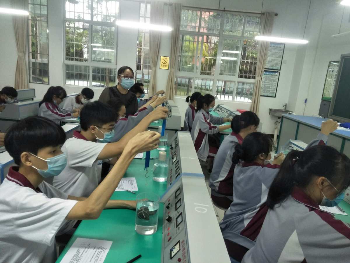 分子不规则运动_初三物理分子热运动的讲解视频_分子热运动教学设计初中