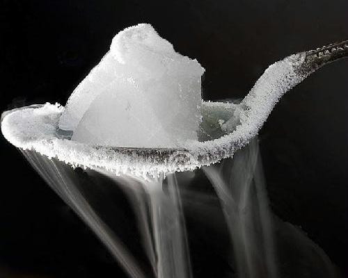 升华液化汽化凝华_汽化升华和凝华的区别_升华液化汽化凝华的区别