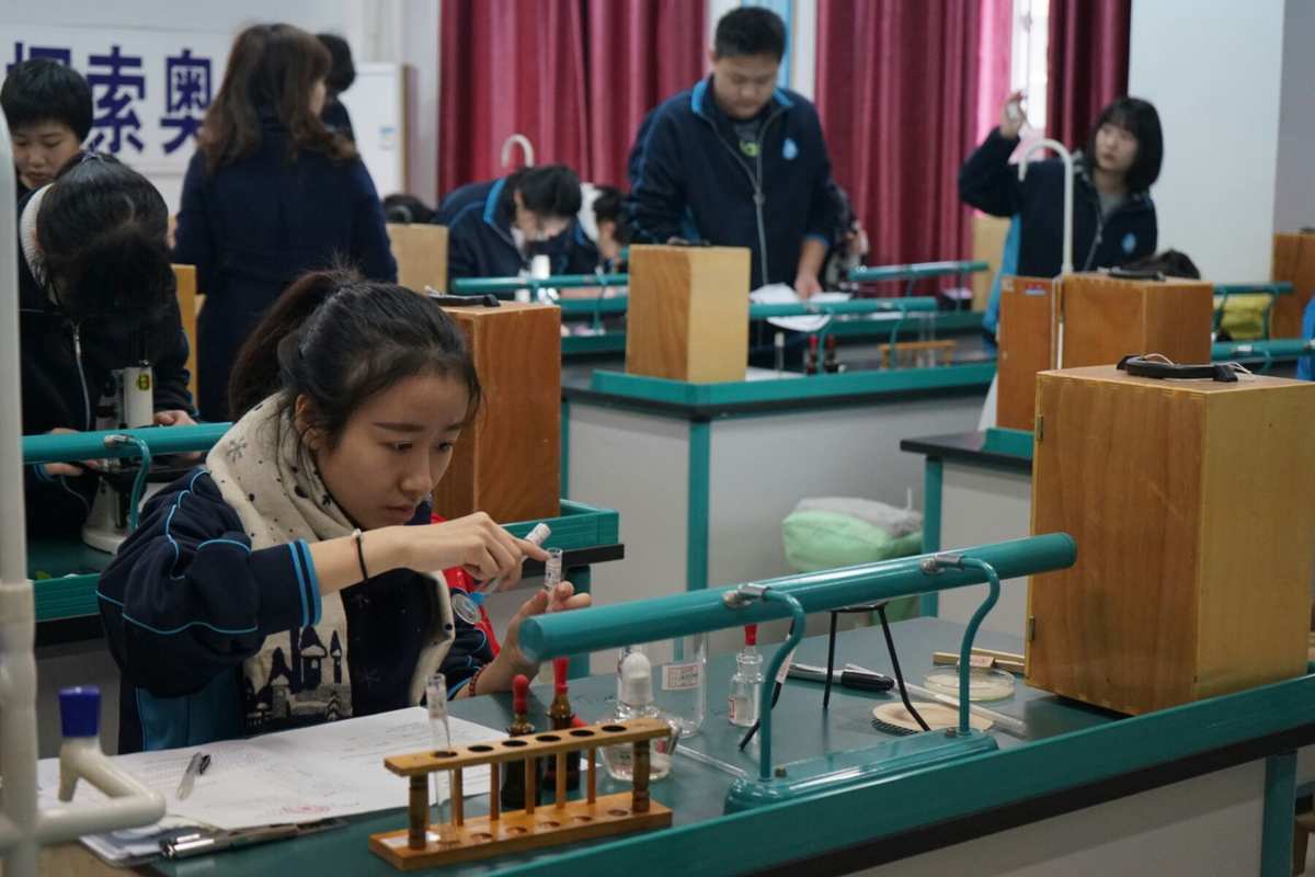 兰州市中考物理实验视频_兰州中考物理实验操作视频_兰州中考物理化学实验