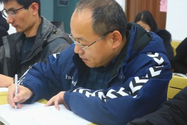 初三物理电学基础视频教学视频_视频初三物理讲解基础电学教程_物理电学讲解视频初三基础
