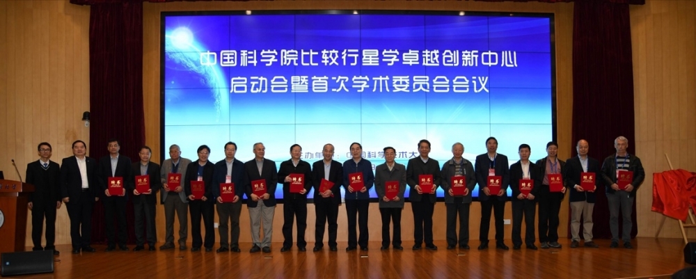 世界十大杰出物理学家图片_杰出的物理学家手抄报_杰出的物理学家是谁