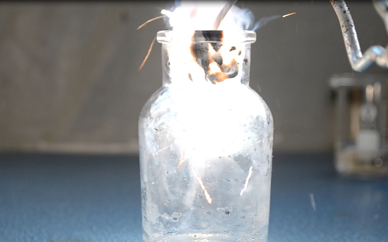 大气压强视频精讲_大气的压强视频_大气压强讲解视频