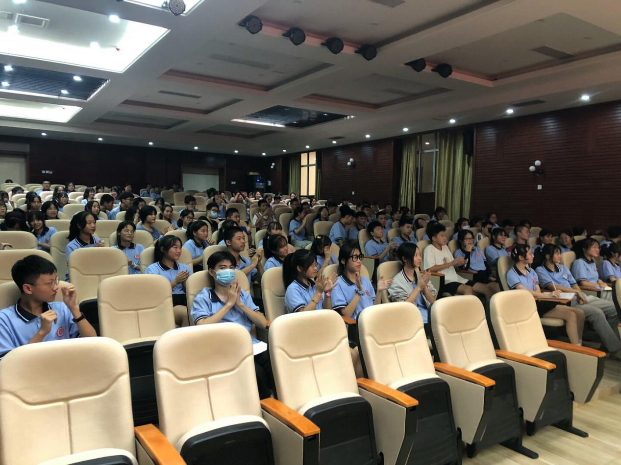 湘潭凤凰中学为何改中职_湘潭凤凰中学高中部_湘潭凤凰中学普通班怎么样