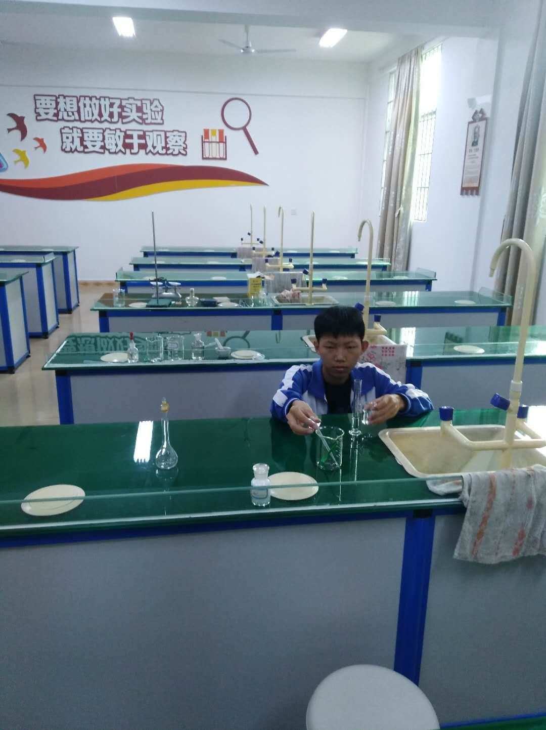 物理电学视频教学视频_视频物理教学电学软件_物理电学教学视频
