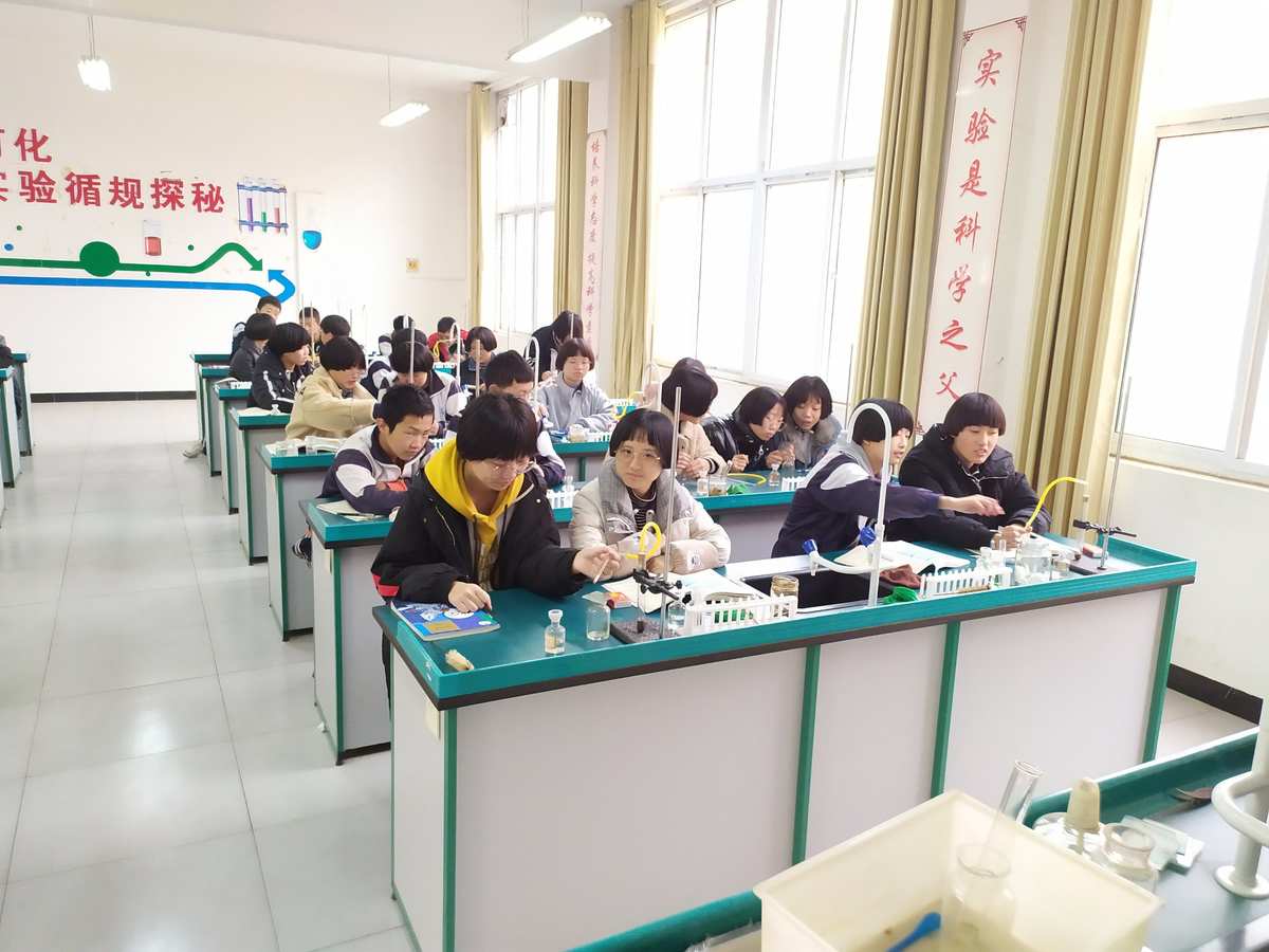 物理高中电学实验_矩道高中物理3d实验室_高中物理分组实验目录
