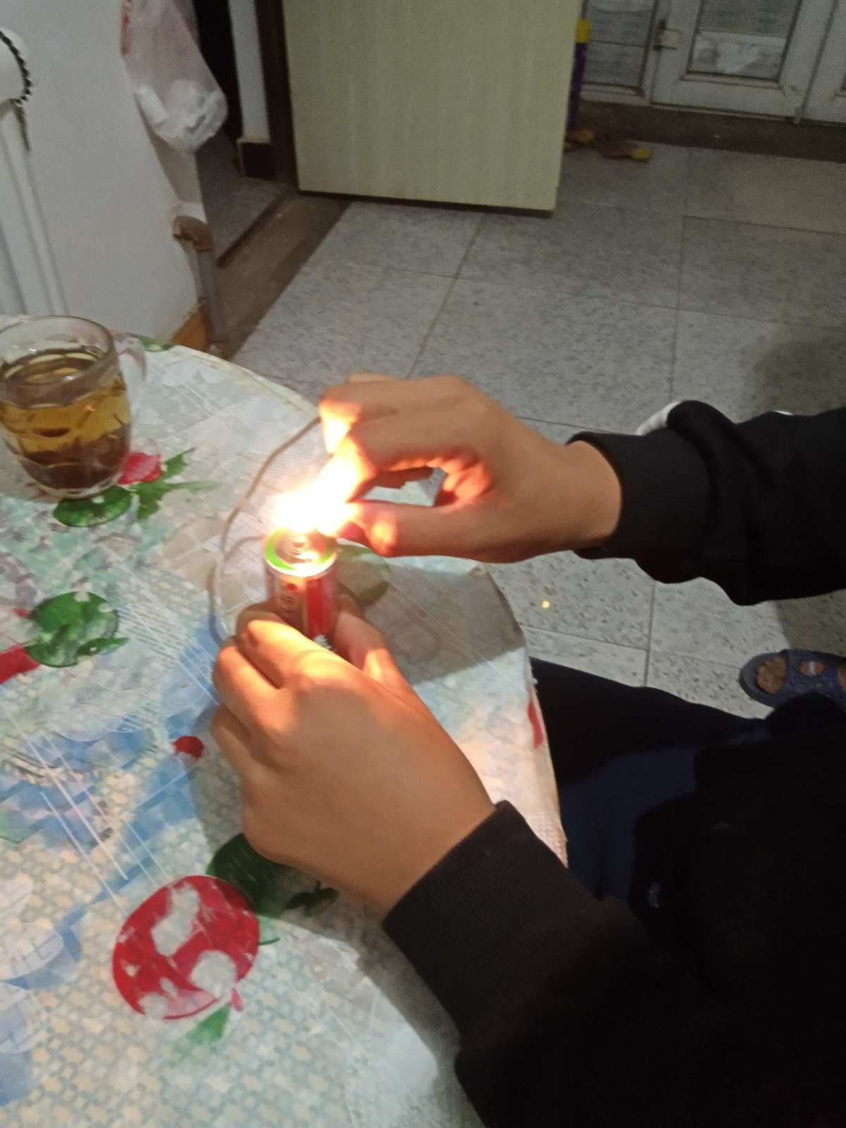 测小灯泡电功率评课稿_电流表测小灯泡功率_小老鼠和泡泡糖评课稿