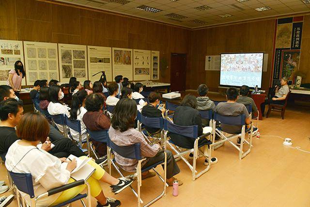 诺贝尔物理学奖获得者李政道利用文献_获得诺贝尔学奖的人_2017诺贝尔学奖得主