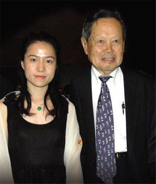 杨振宁孙女_杨振宁18岁孙女_杨振宁岳父和杨振宁孙女