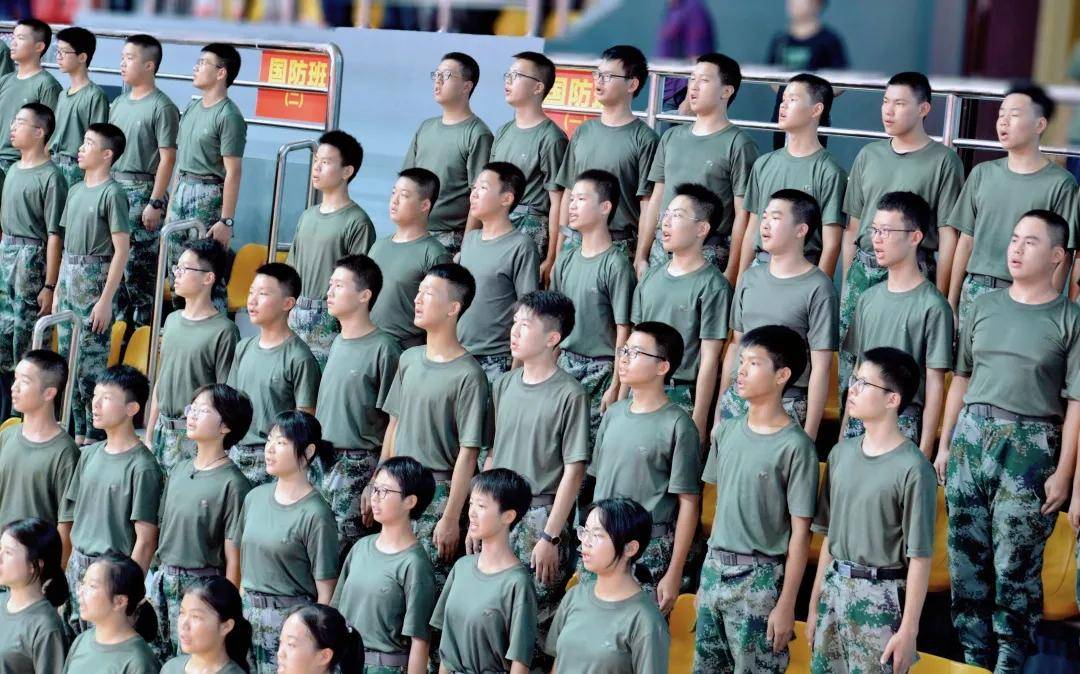 湘潭凤凰中学分数_湘潭凤凰中学2020高考_湘潭凤凰中学多少分录取