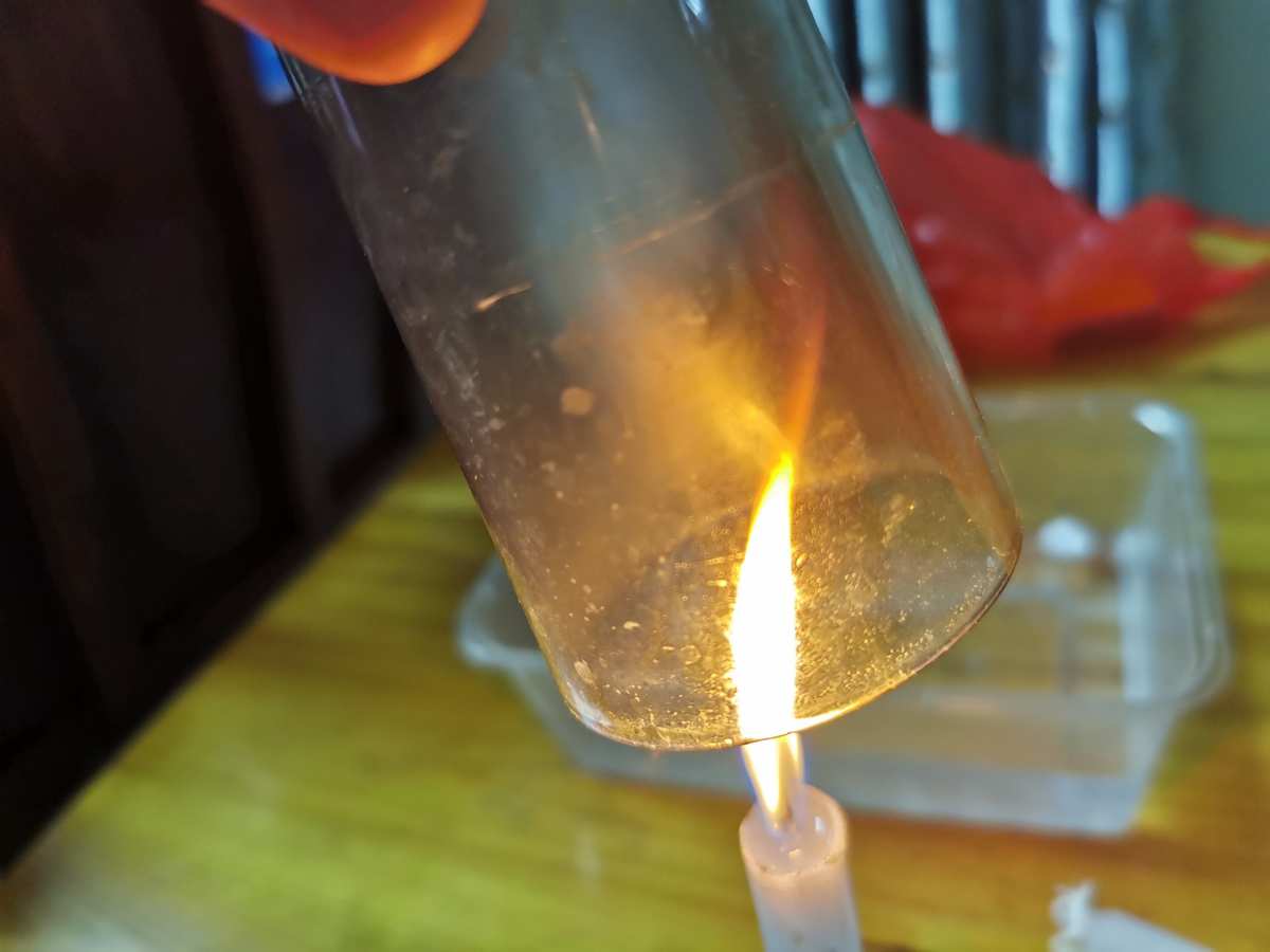 物理实验舞动的蜡烛_蜡烛物理小实验_蜡烛舞蹈动作