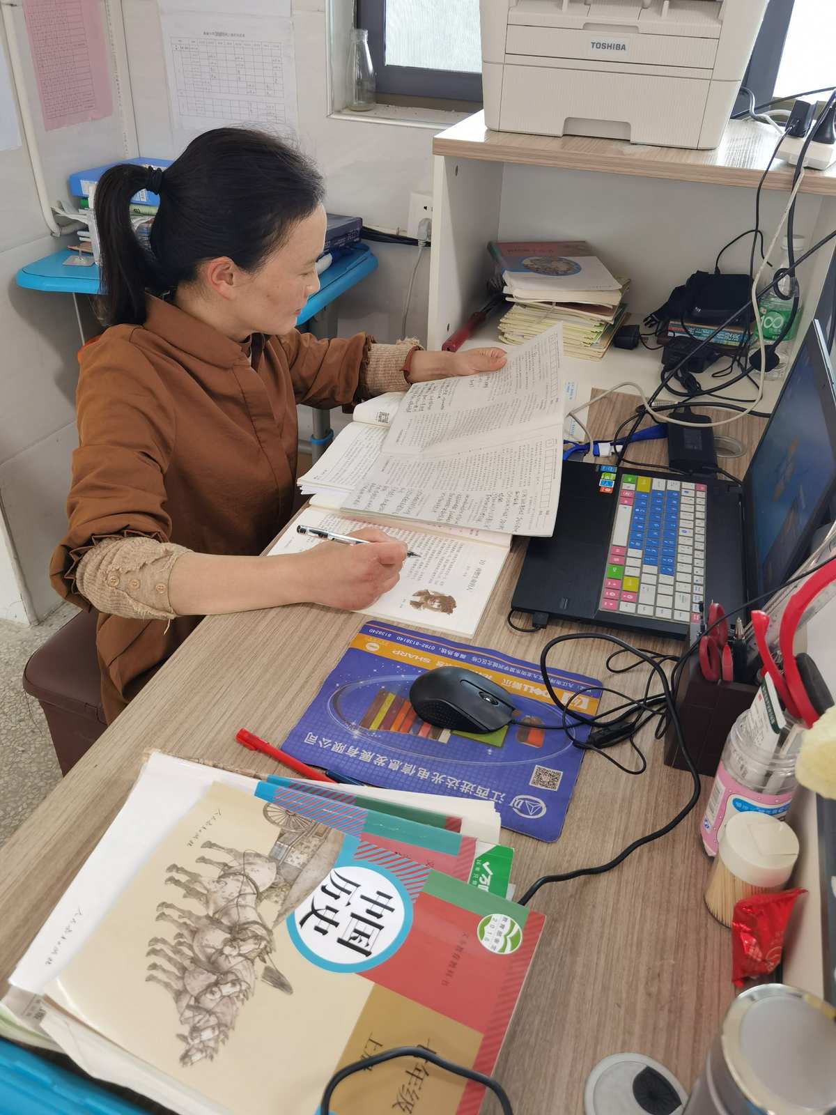 高中物理教学课件_高中物理课件模板_高中物理课件