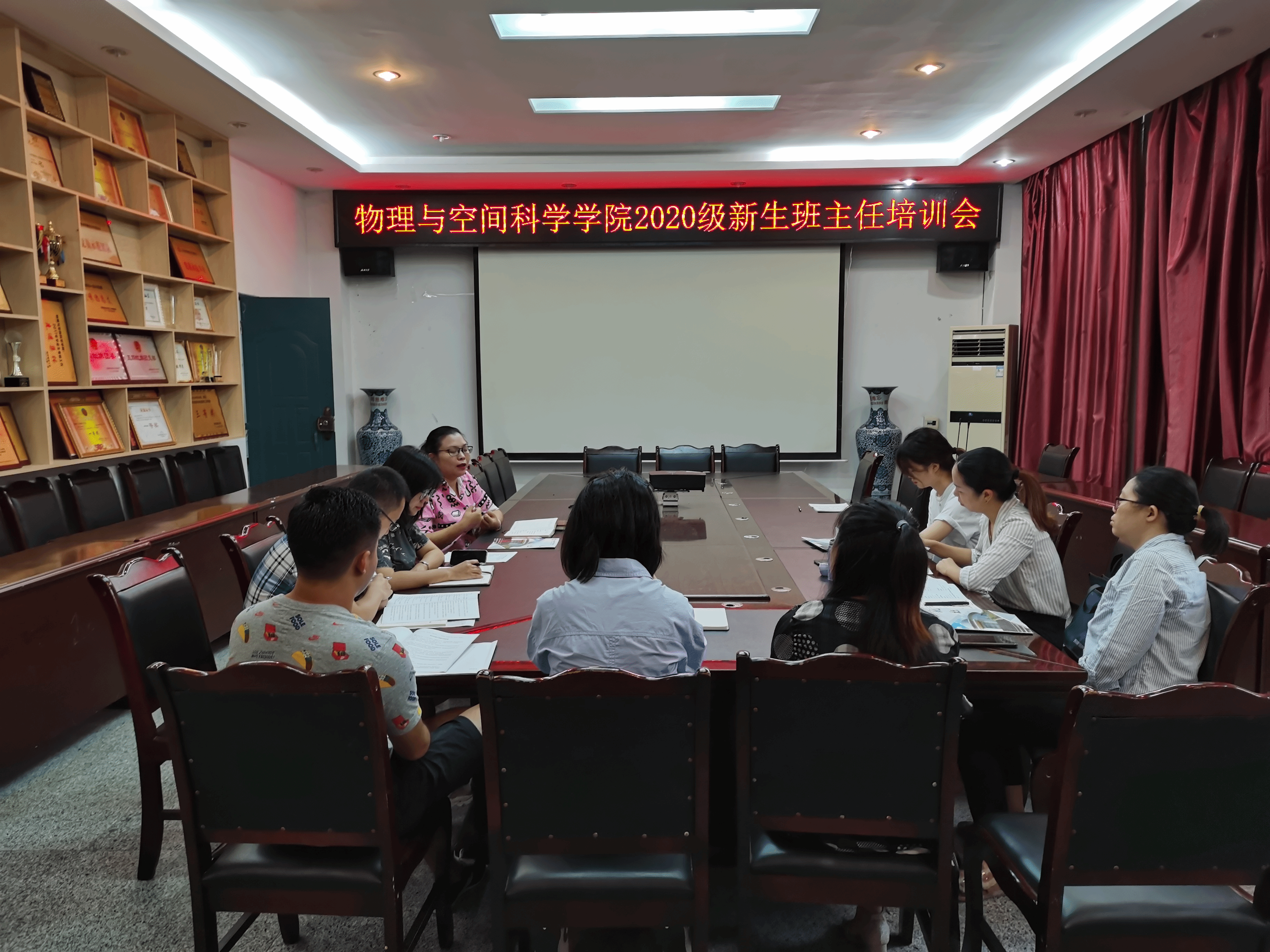 物理老师个人总结_物理老师个人总结_物理老师个人总结