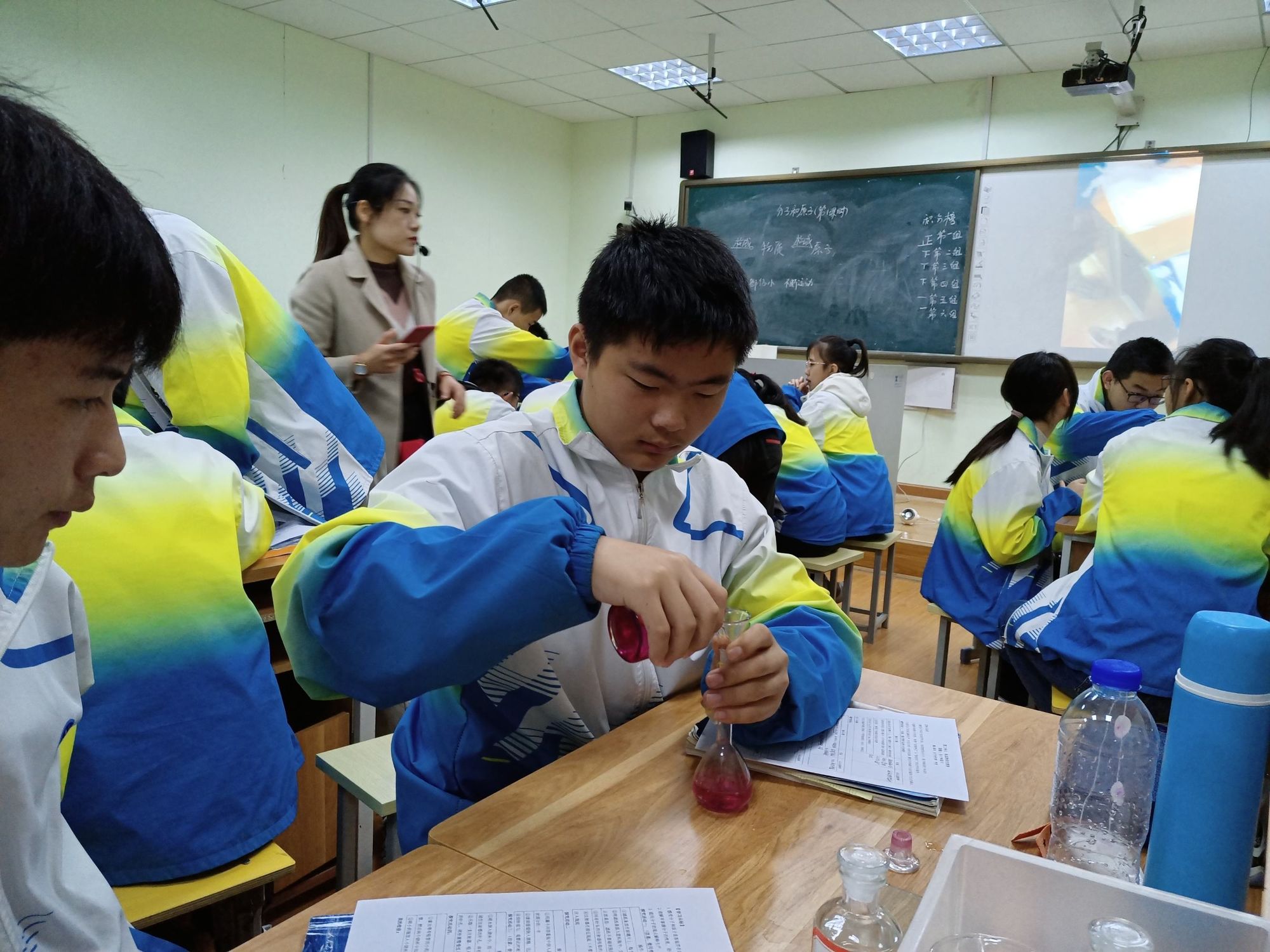 分子热运动教学设计高中_分子热运动教学设计高中_分子热运动教学设计高中