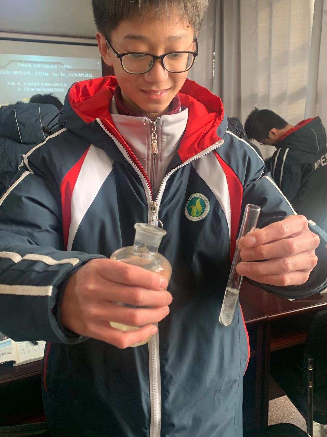 探究酸的某些化学性质实验视频_探究酸的化学性质实验视频_探究酸的化学性质实验报告