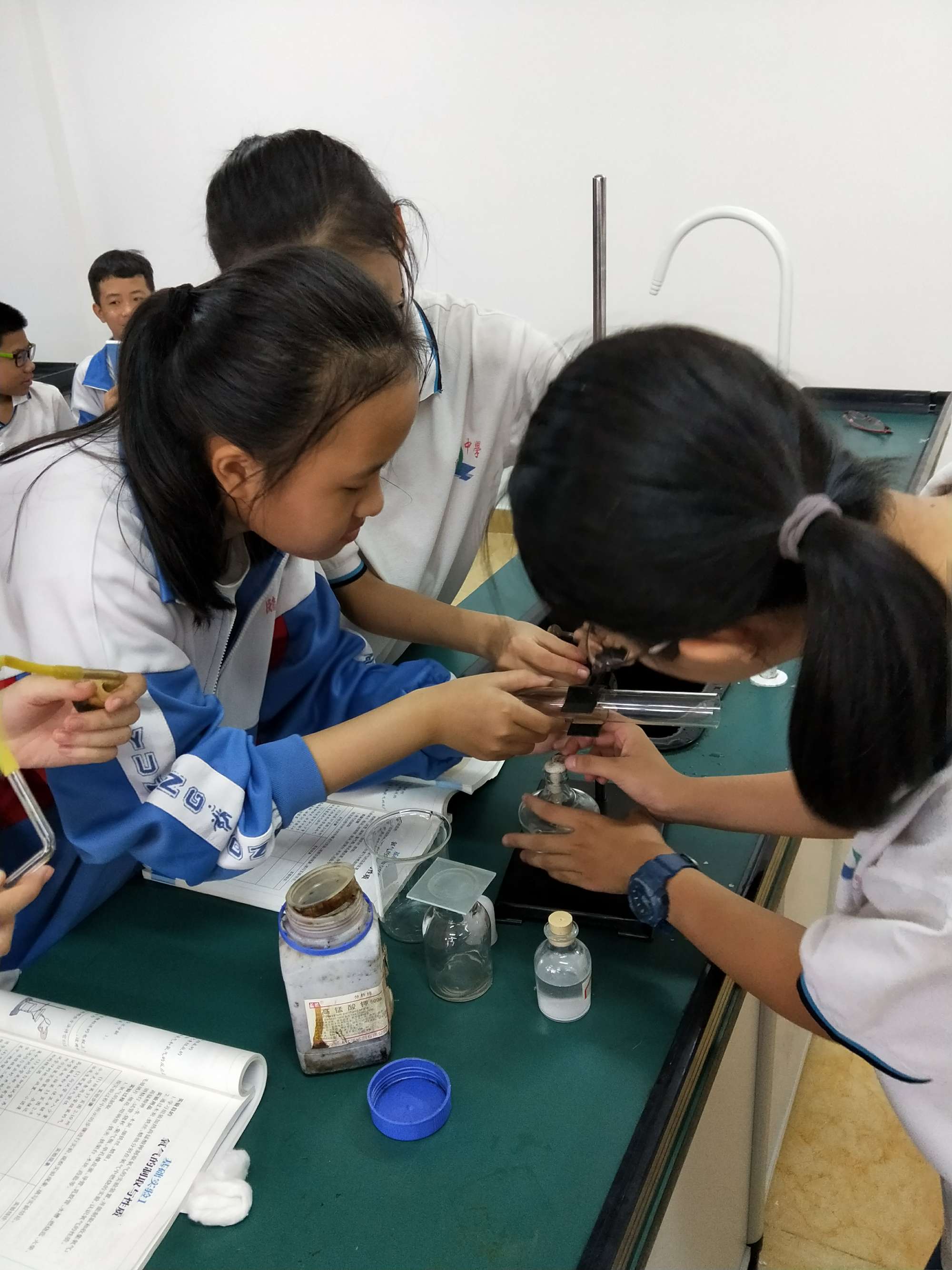 天体物理系大学有哪些学校_天体物理的大学_有天体物理系的大学