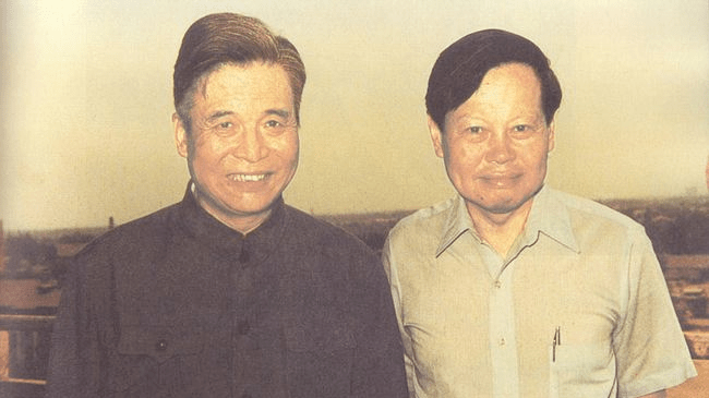 杨振宁同学两弹一星专家_杨振宁同学有哪些_杨振宁同学