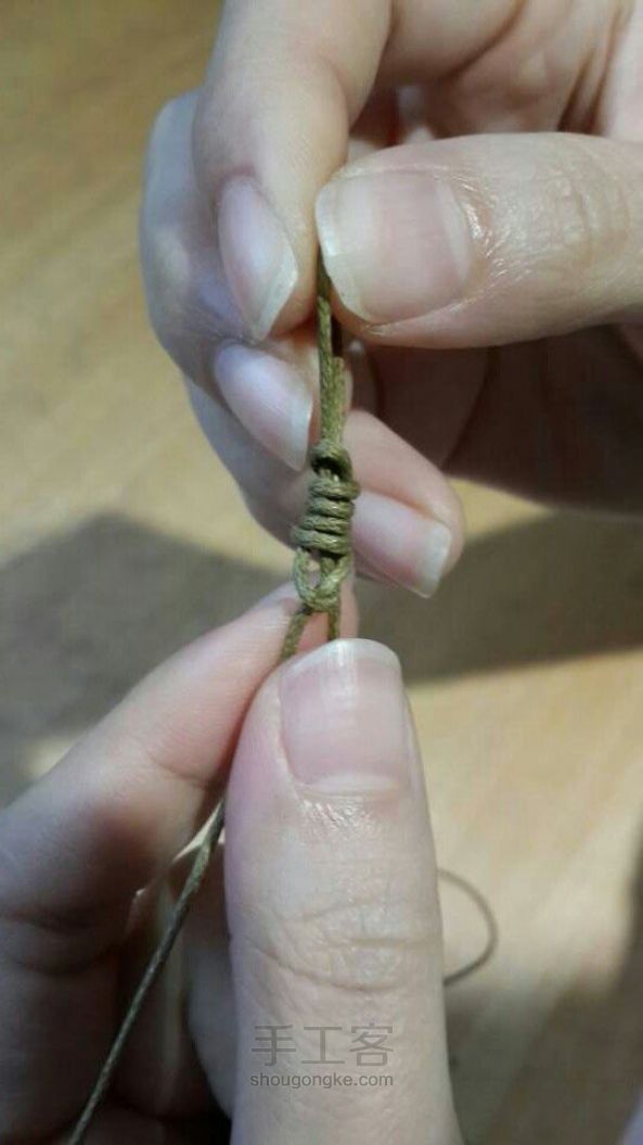 弹力绳手串打结方法收尾_手串弹力绳收尾打死扣图解_手串弹力绳收尾打死结