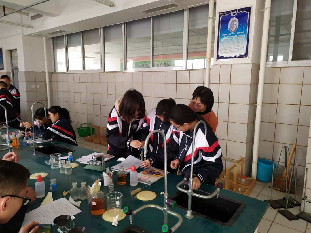 仪器物理常用实验大学有哪些_大学物理实验常用仪器_大学物理实验常用仪器的使用