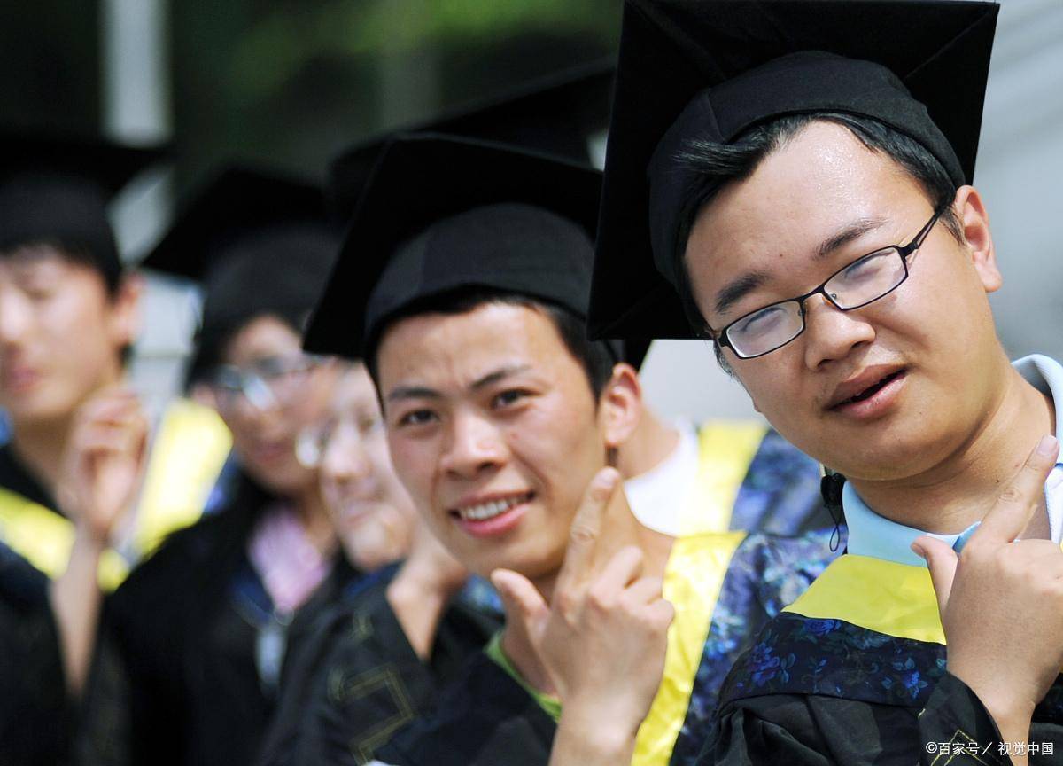 上财校长称博士生像乞丐一样在研究_乞丐校长是谁_乞丐大学老师