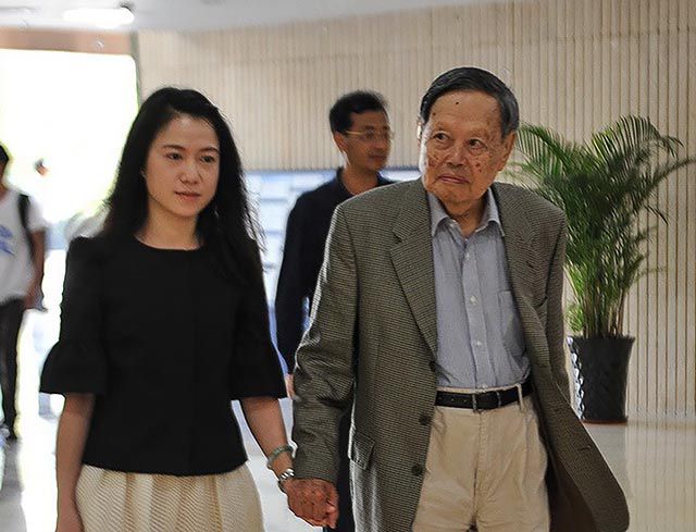 物理学家爷孙恋