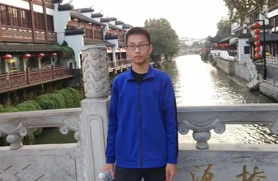 物理竞赛金牌图片