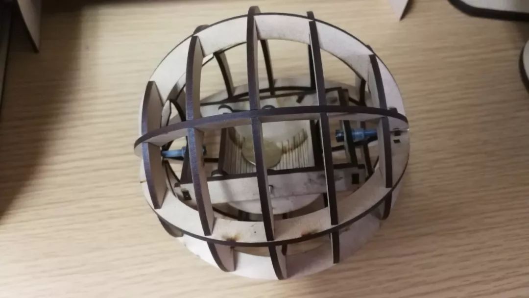 初中物理 相对运动