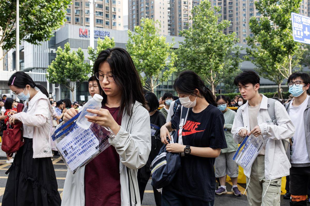 高考人数全国