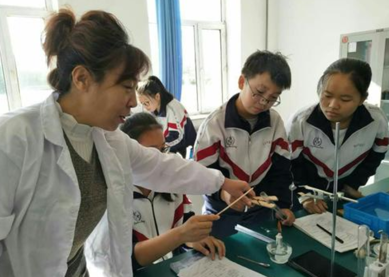 初中化学难还是物理难