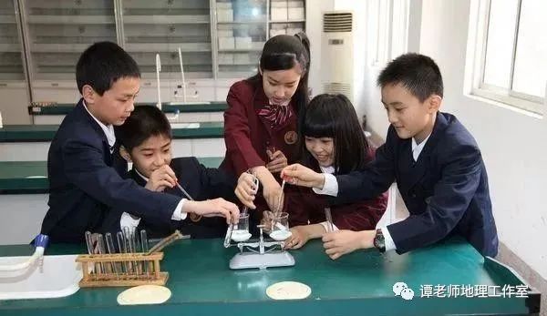 高中物理地理化学哪个难