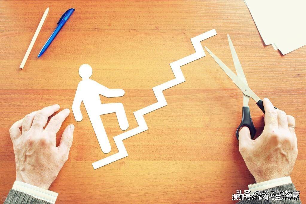 高中物理地理哪个更难教
